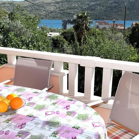 Ivanka Apartment Poljica (Trogir)