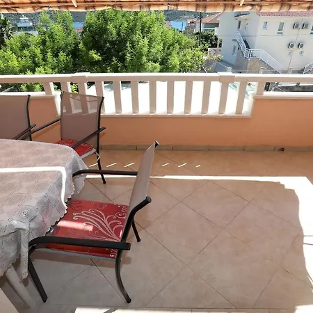 Ivanka * Poljica (Trogir)